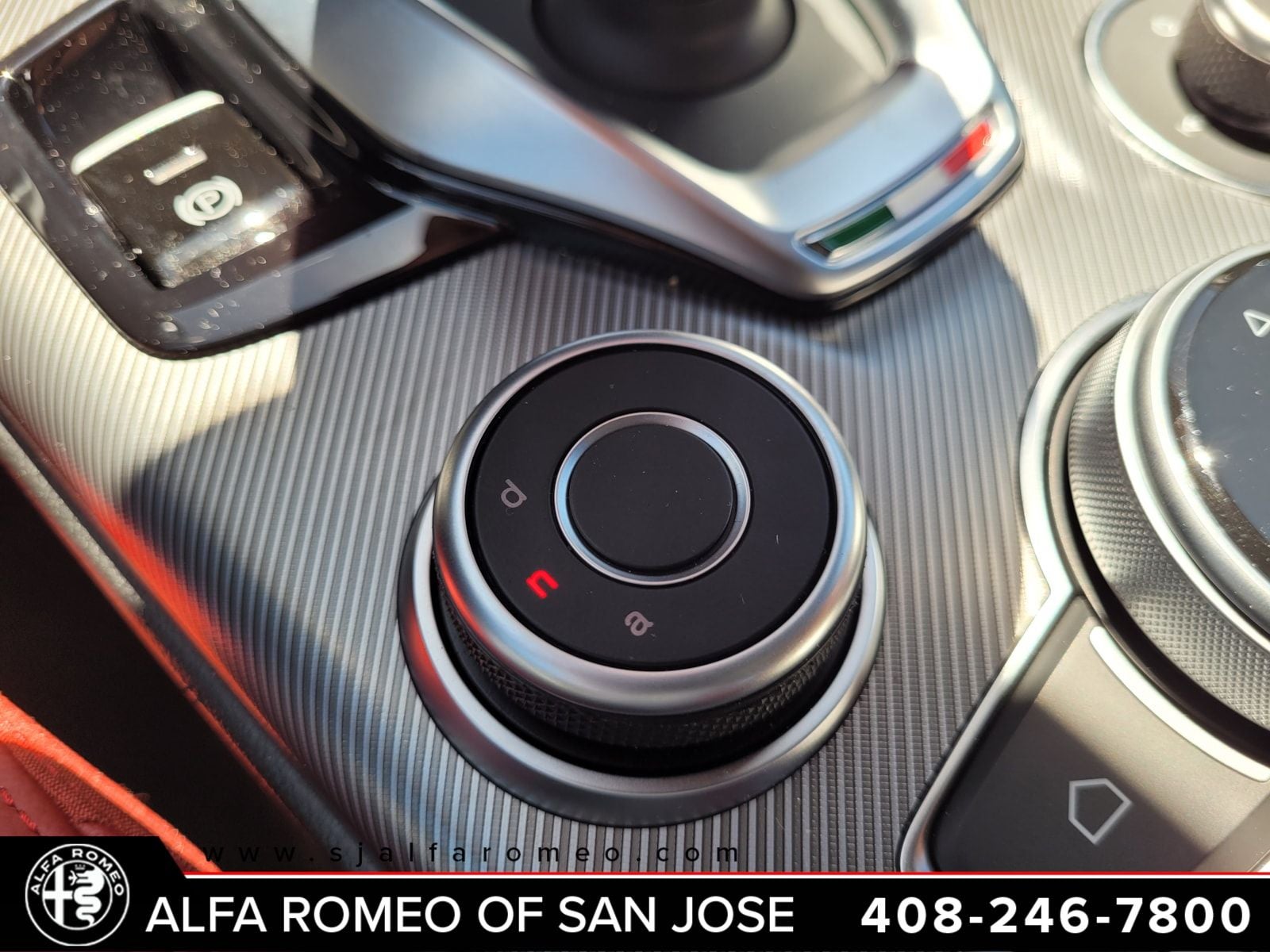2024 Alfa Romeo Giulia Veloce