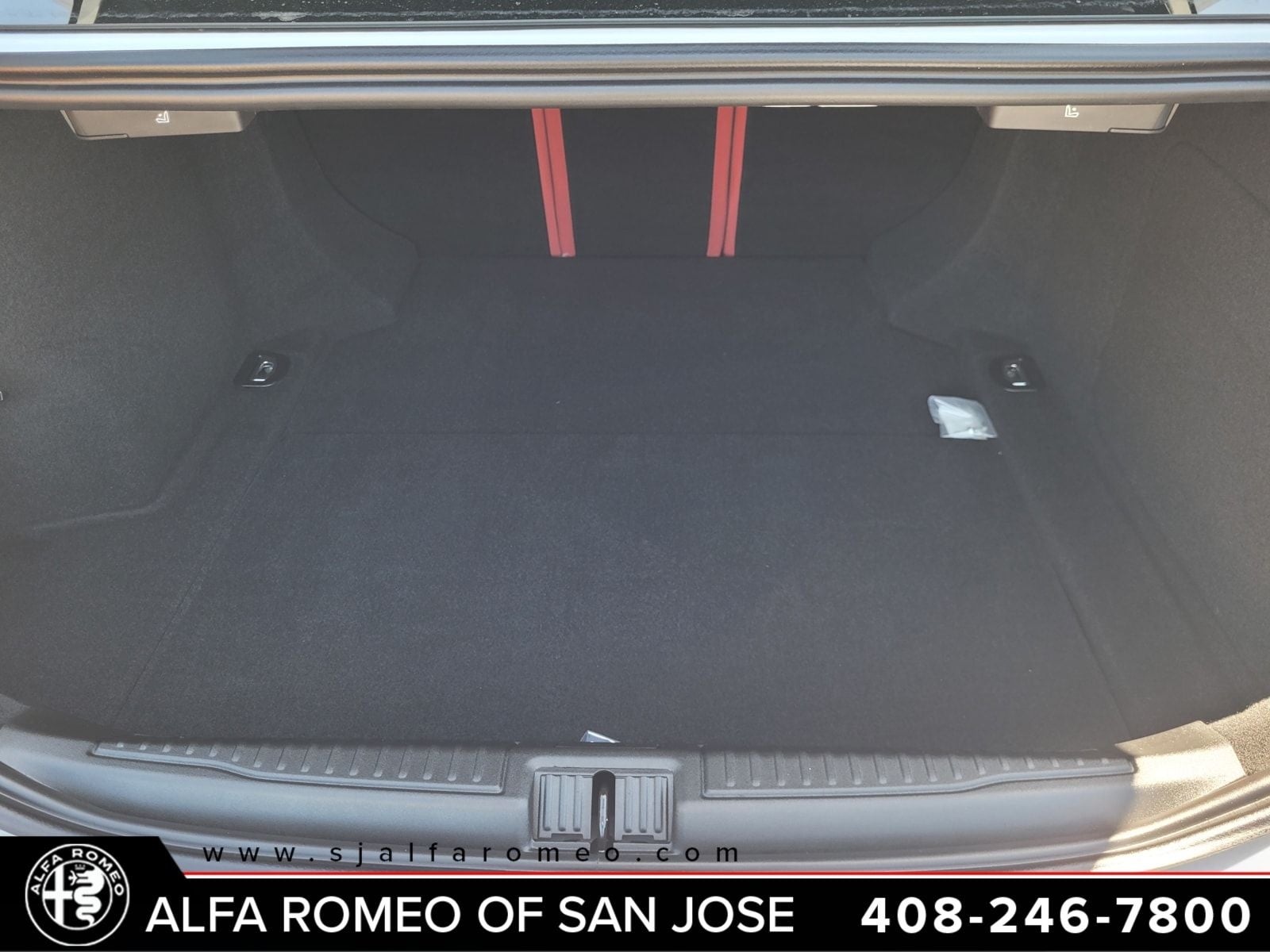 2024 Alfa Romeo Giulia Veloce