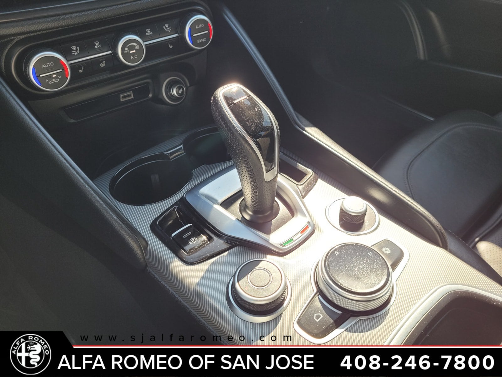 2024 Alfa Romeo Giulia Veloce