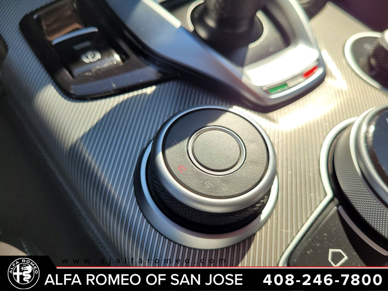2024 Alfa Romeo Giulia Veloce