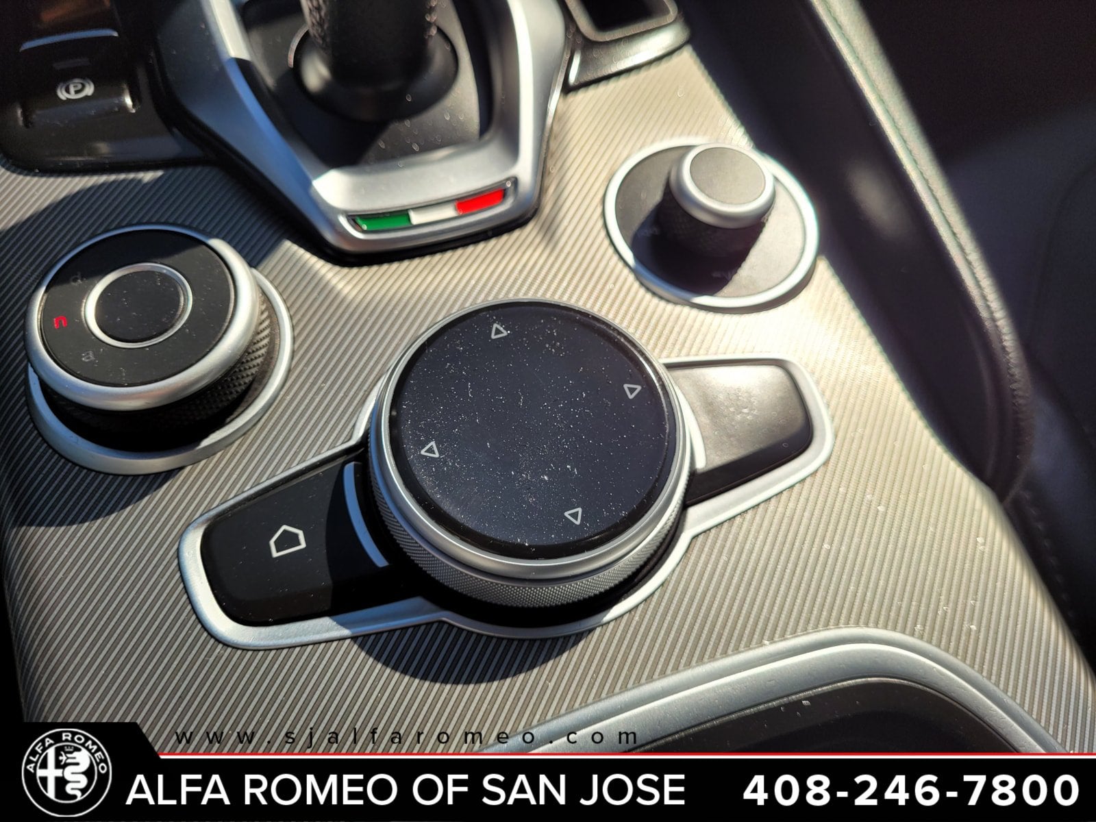 2024 Alfa Romeo Giulia Veloce