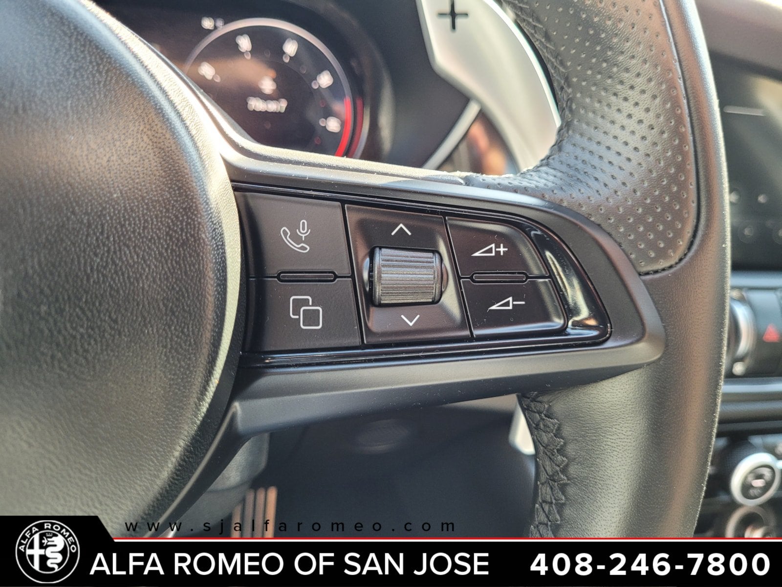 2024 Alfa Romeo Giulia Veloce