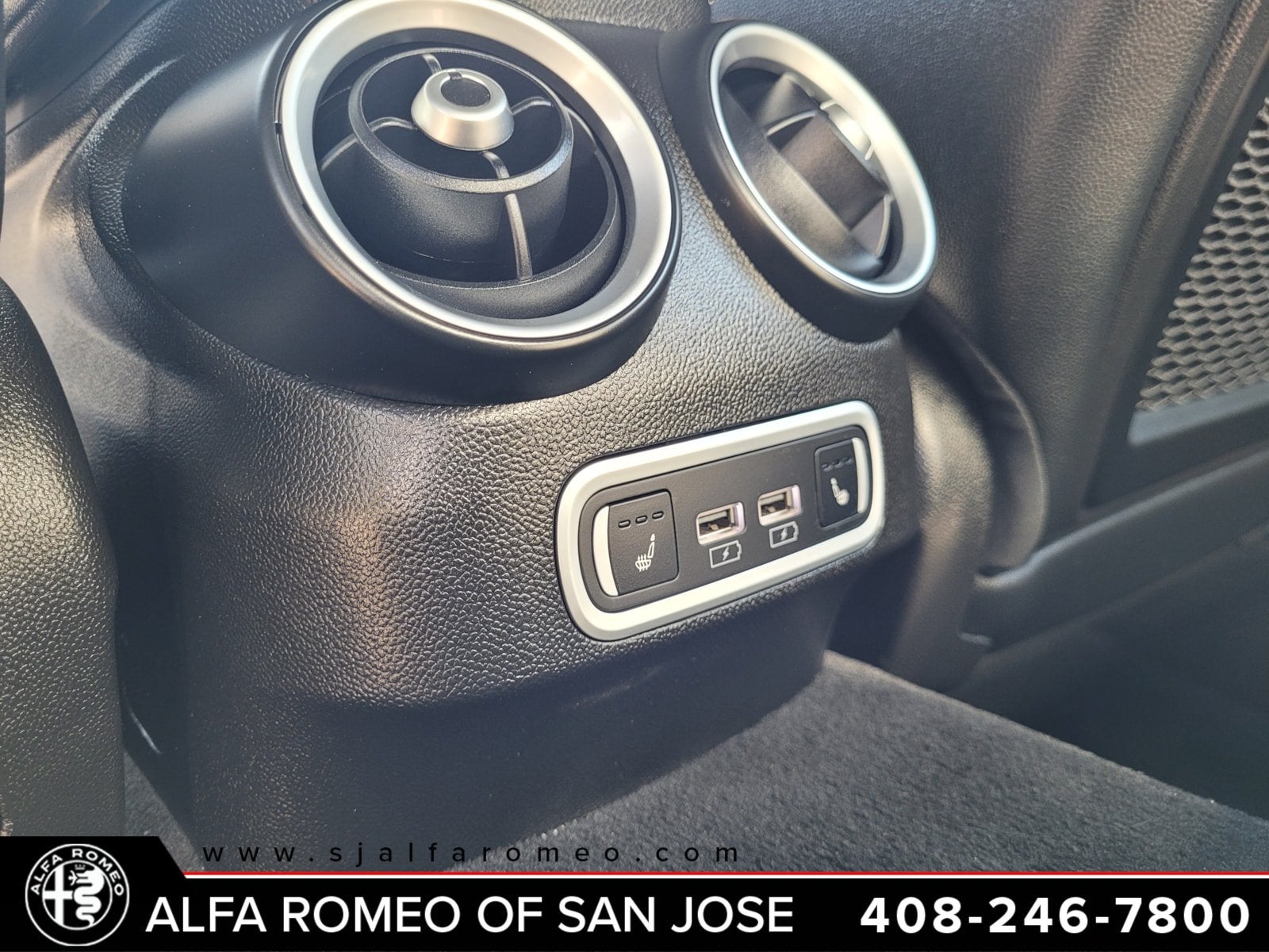 2024 Alfa Romeo Giulia Veloce
