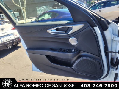 2024 Alfa Romeo Giulia Veloce