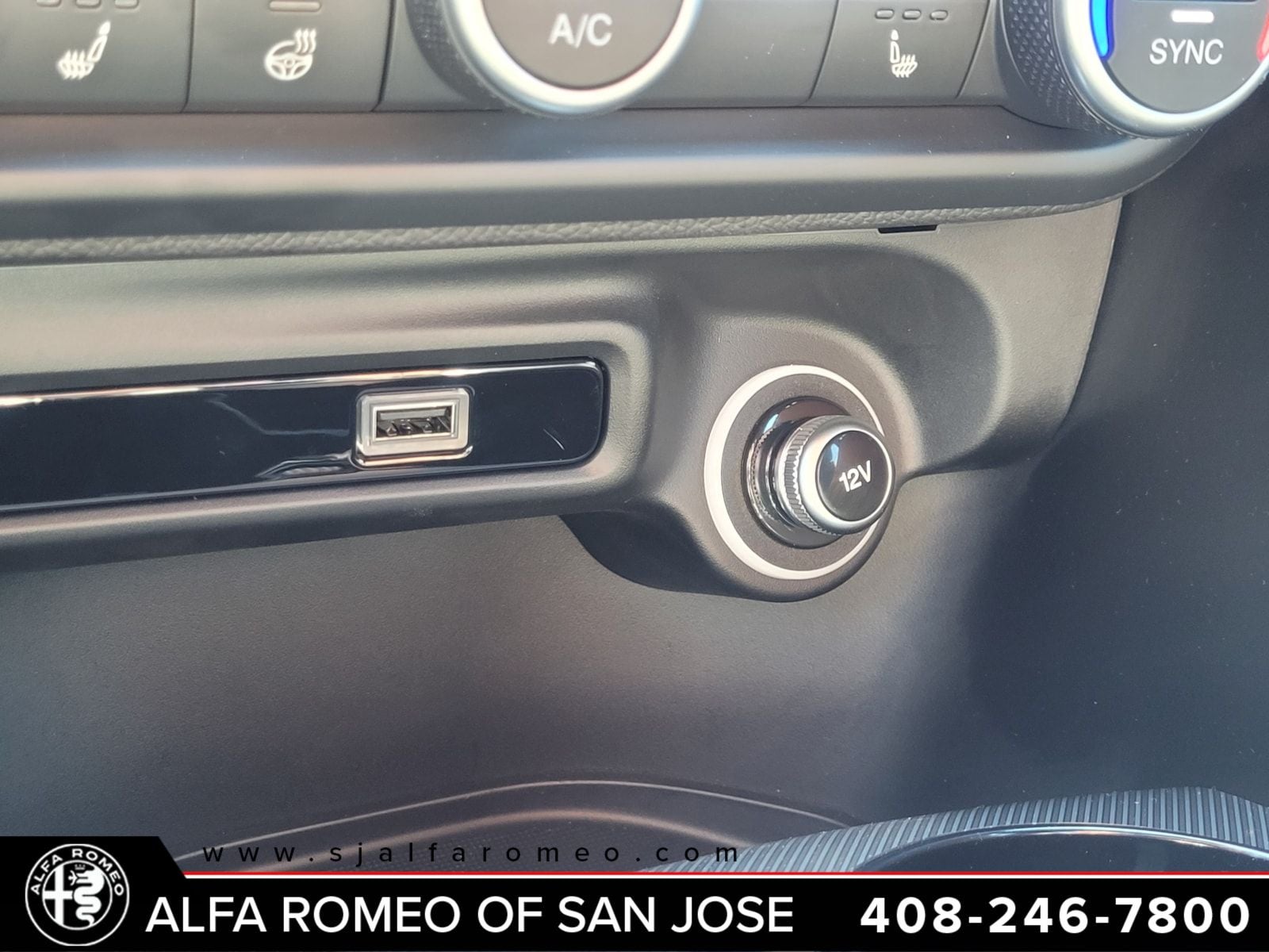 2024 Alfa Romeo Giulia Veloce