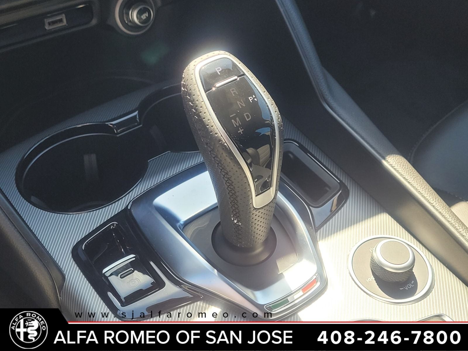 2024 Alfa Romeo Giulia Veloce