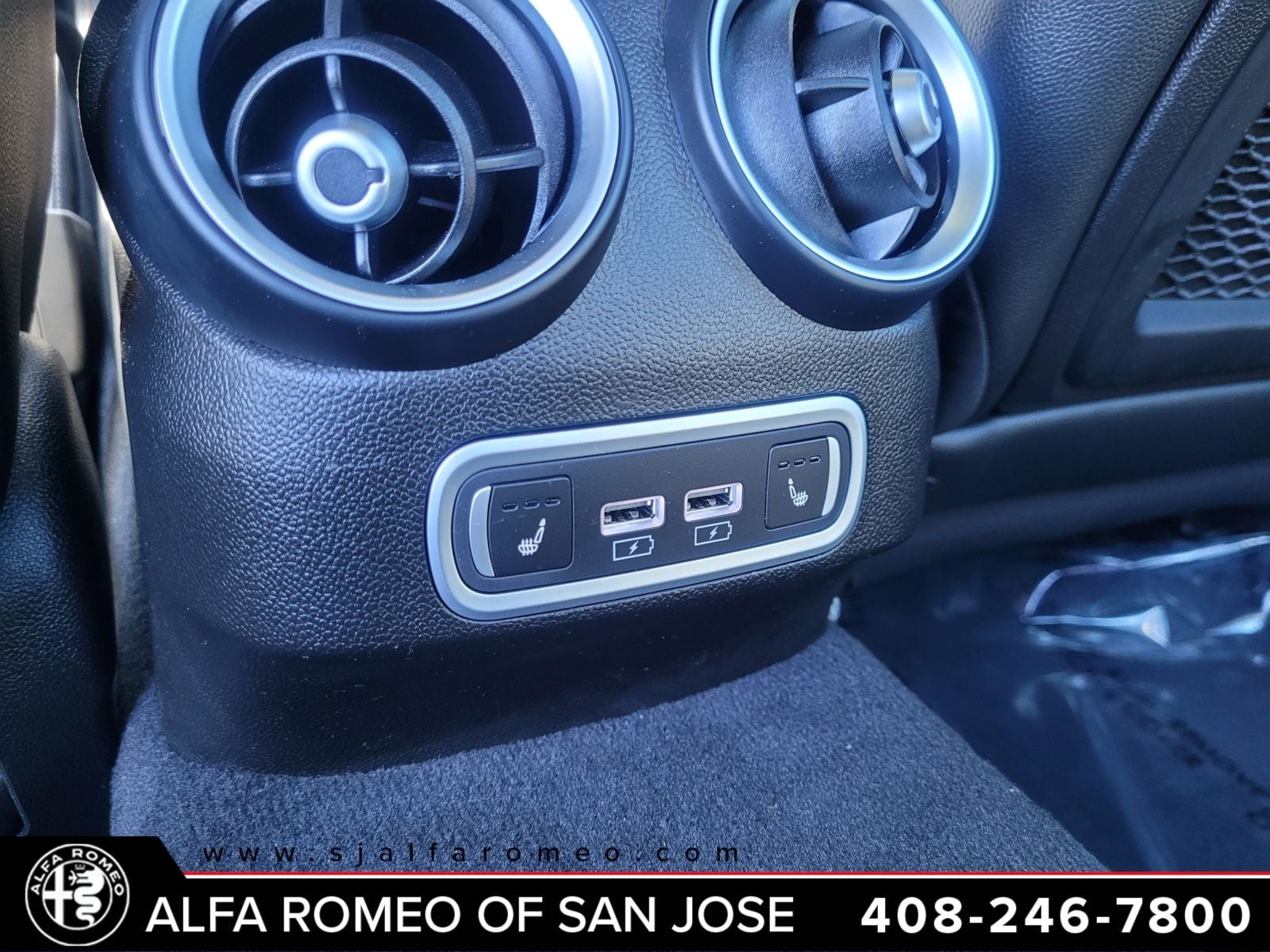 2024 Alfa Romeo Giulia Veloce