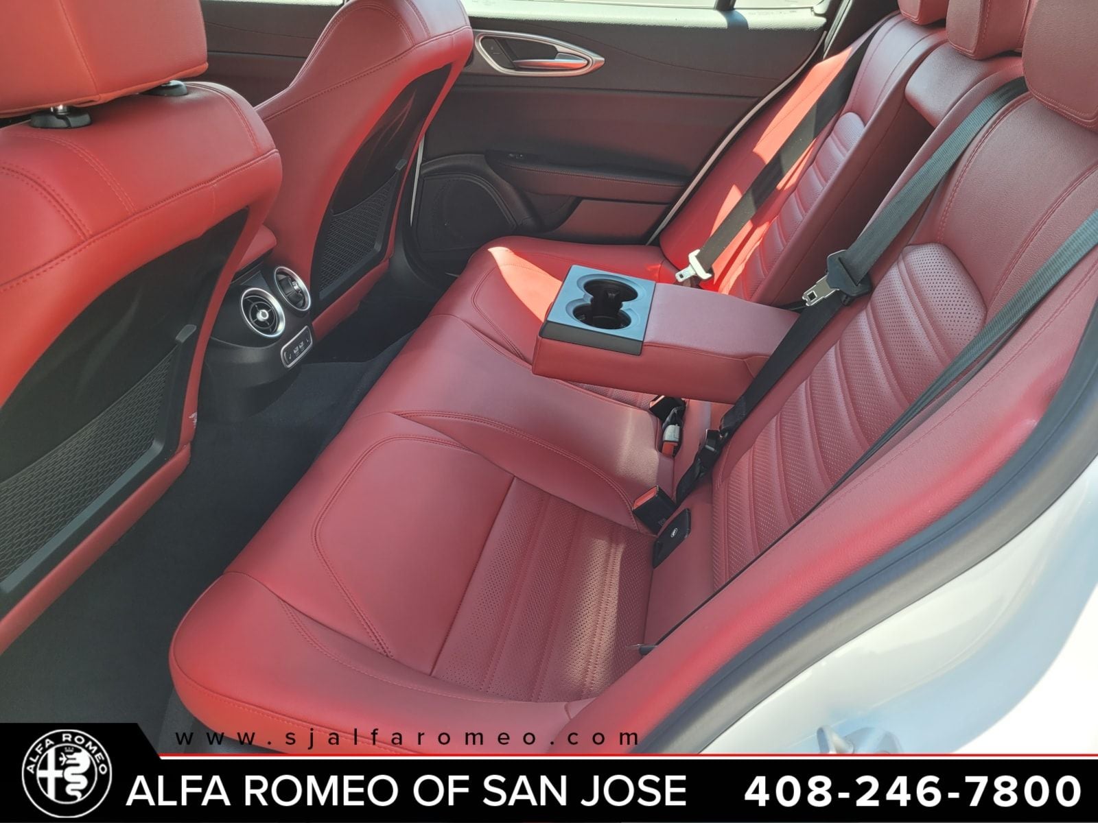 2024 Alfa Romeo Giulia Veloce