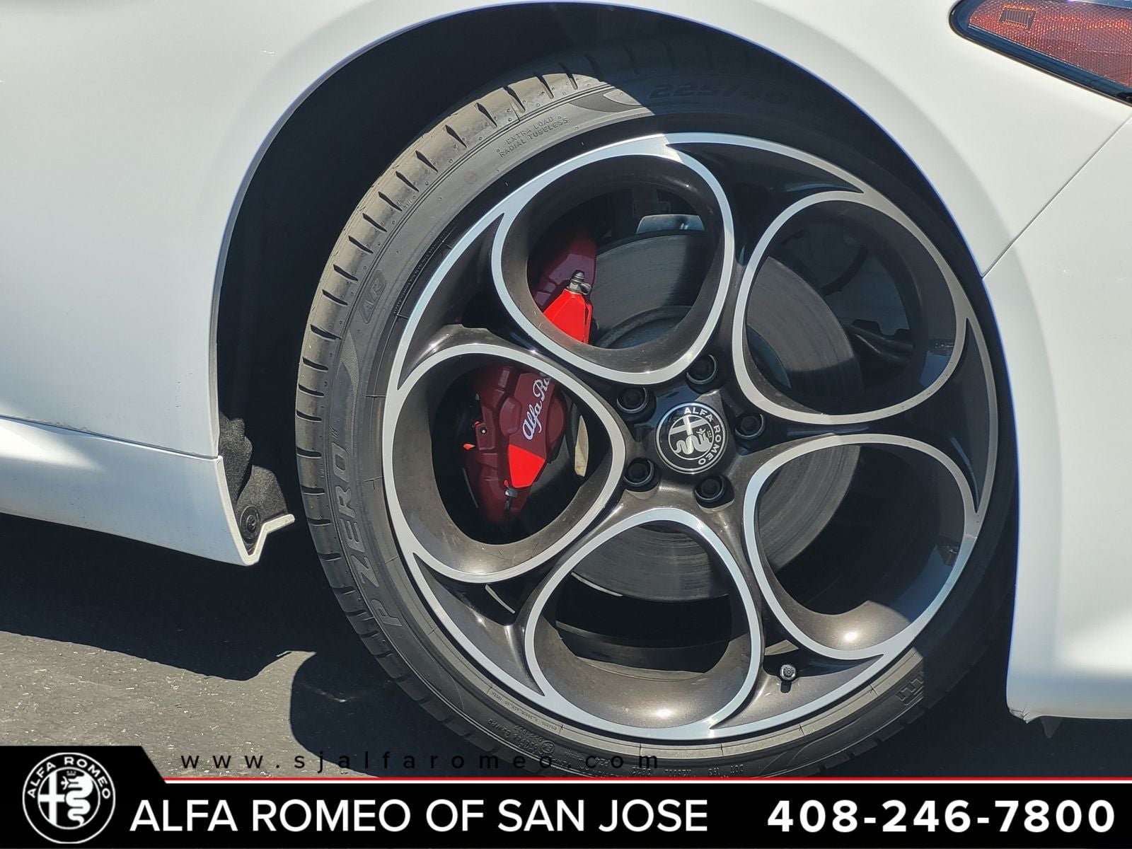 2024 Alfa Romeo Giulia Veloce
