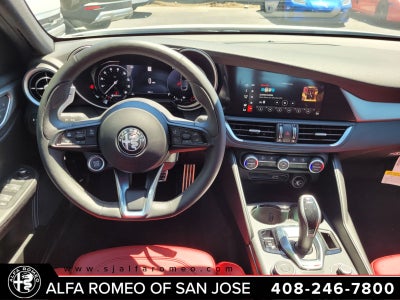 2024 Alfa Romeo Giulia Veloce