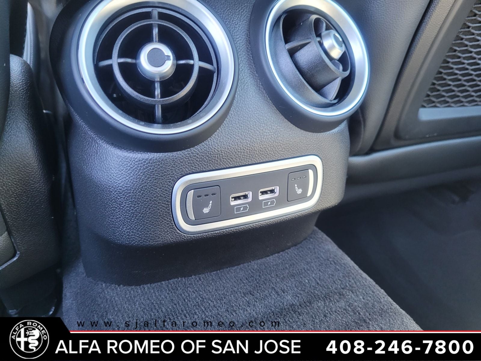 2024 Alfa Romeo Giulia Veloce