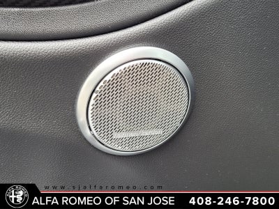 2022 Alfa Romeo Giulia Quadrifoglio