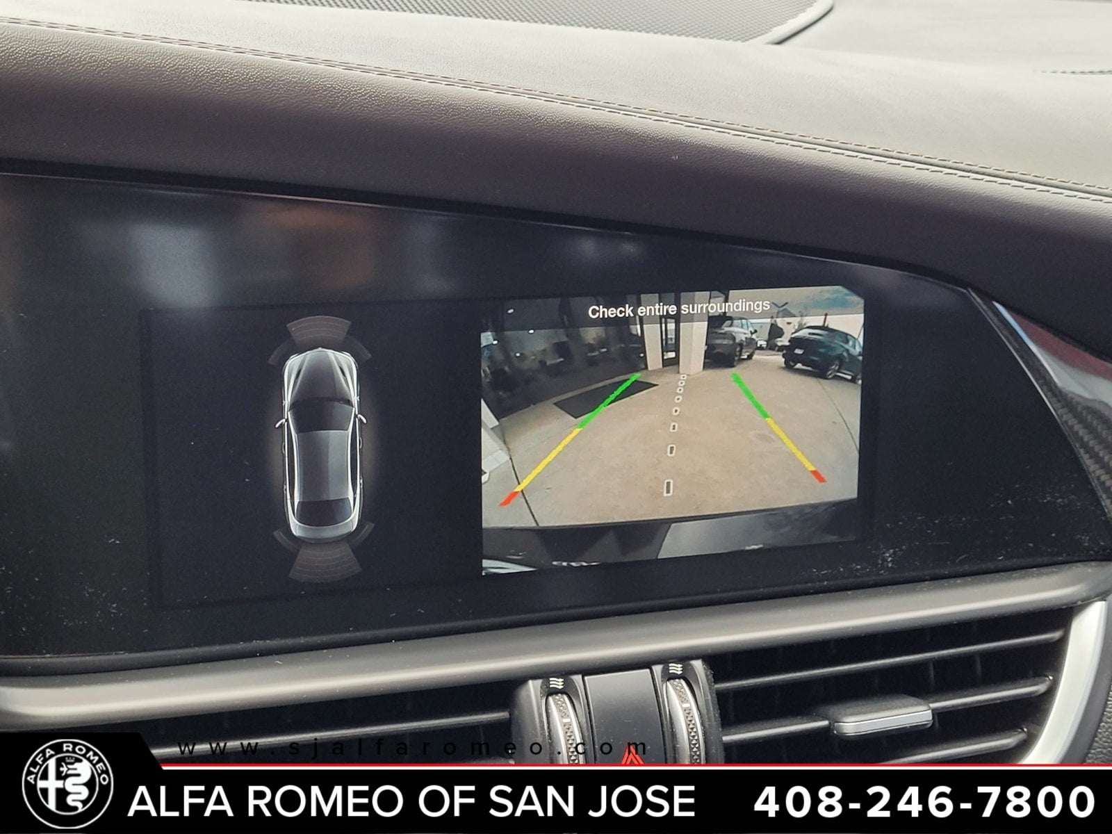 2022 Alfa Romeo Giulia Quadrifoglio