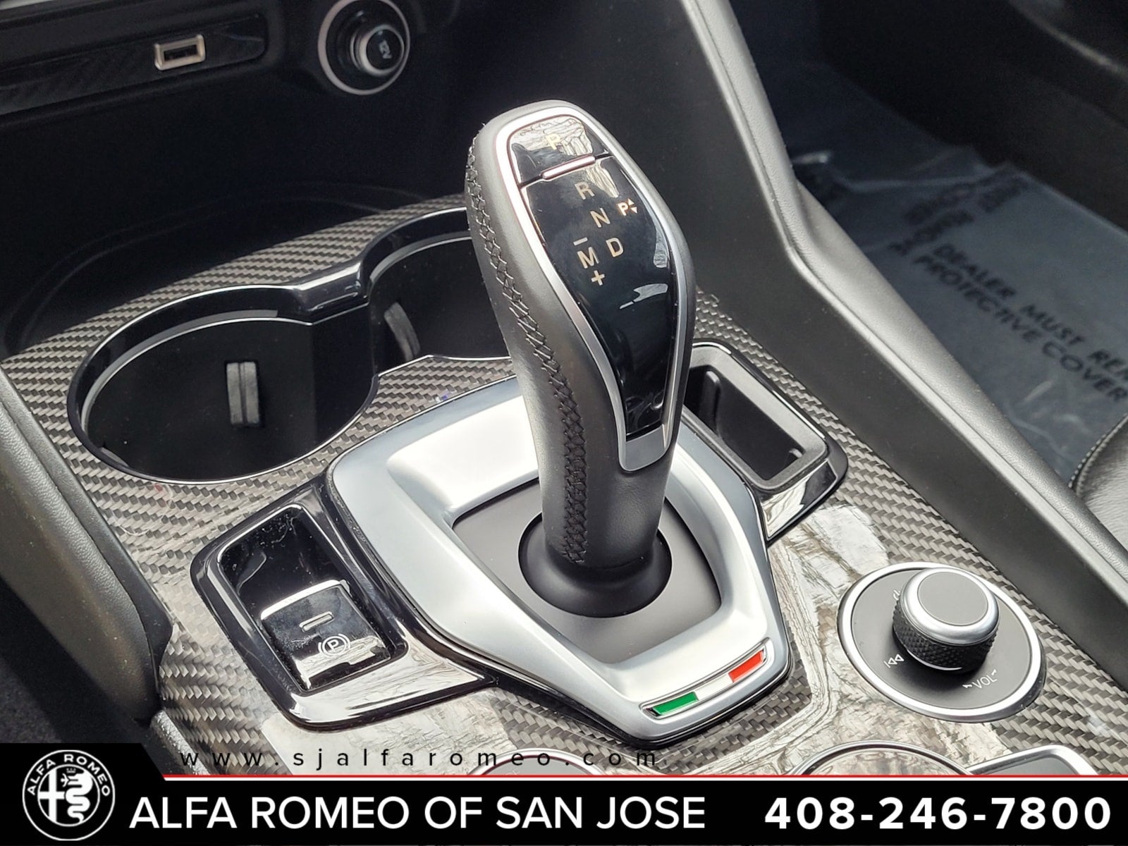 2022 Alfa Romeo Giulia Quadrifoglio