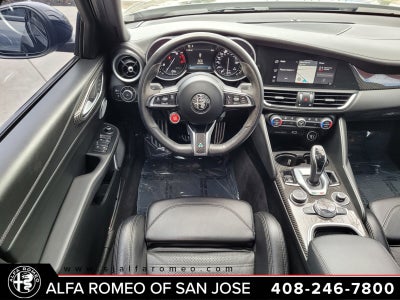 2022 Alfa Romeo Giulia Quadrifoglio