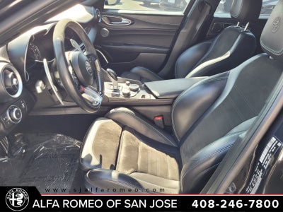 2019 Alfa Romeo Giulia Quadrifoglio