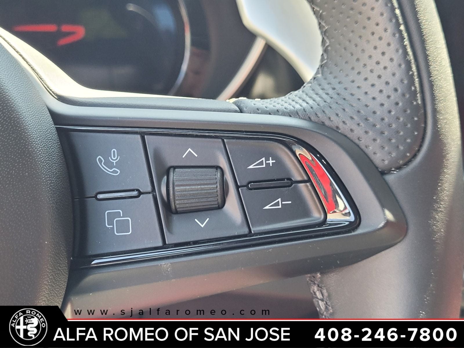 2024 Alfa Romeo Giulia Veloce