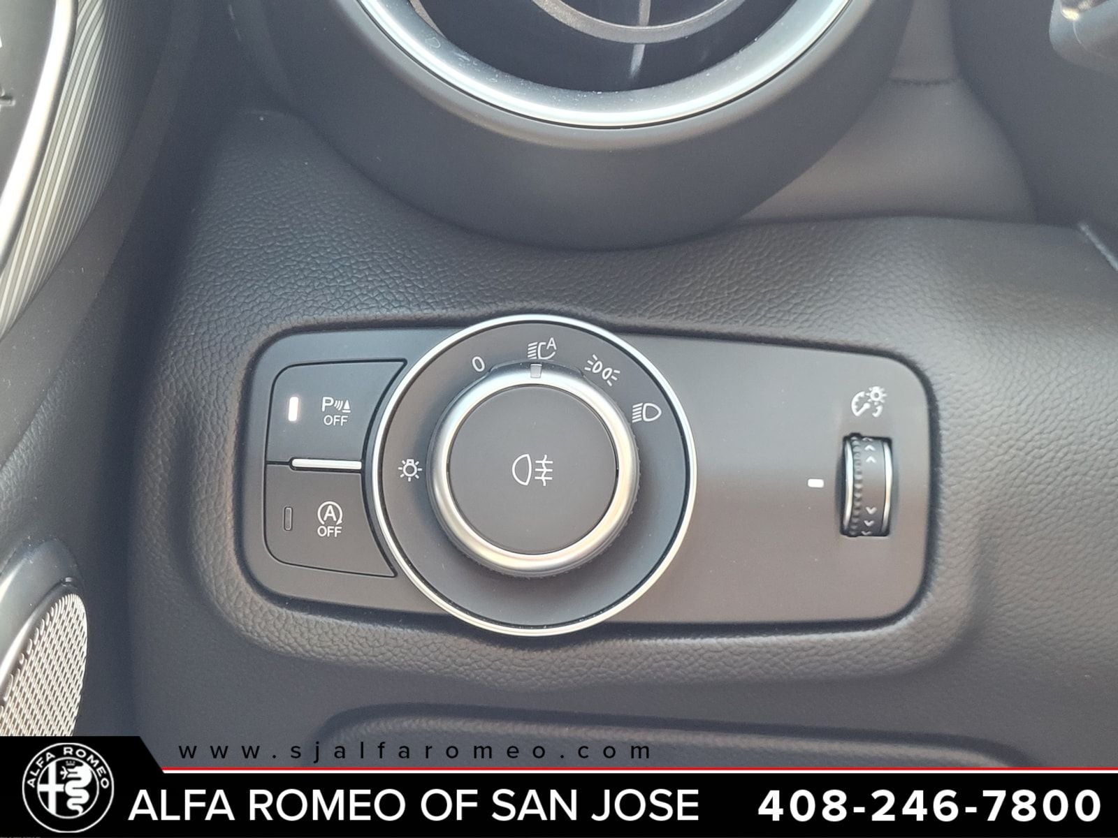 2024 Alfa Romeo Giulia Veloce