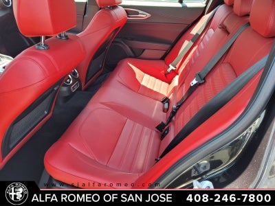 2024 Alfa Romeo Giulia Veloce