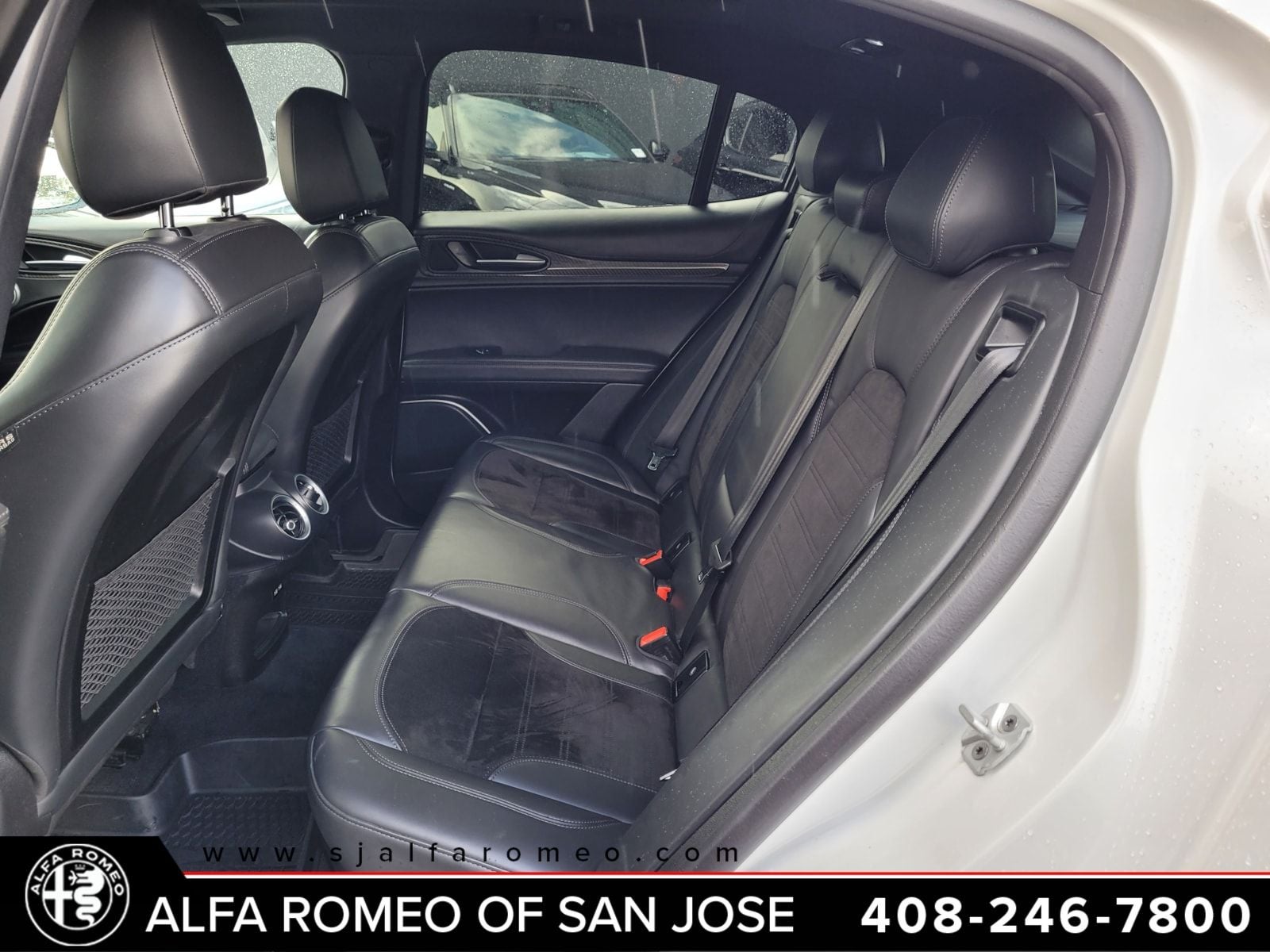 2018 Alfa Romeo Stelvio Quadrifoglio