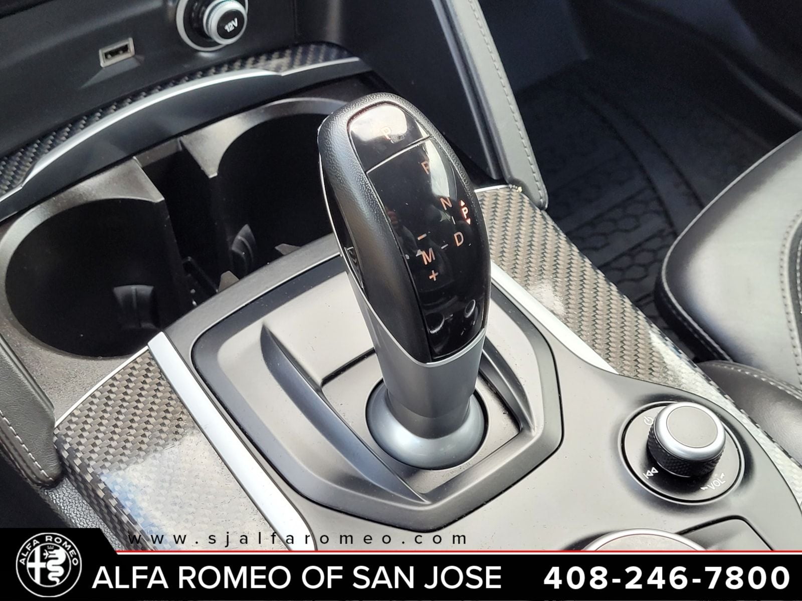 2018 Alfa Romeo Stelvio Quadrifoglio