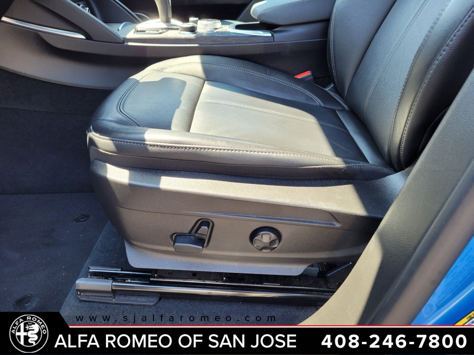 2020 Alfa Romeo Stelvio Base