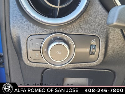 2020 Alfa Romeo Stelvio Base