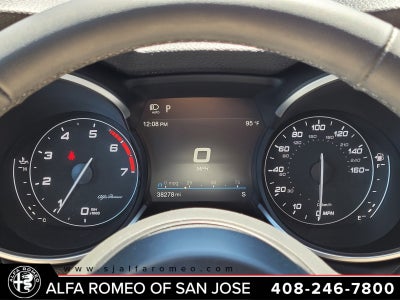 2020 Alfa Romeo Stelvio Base