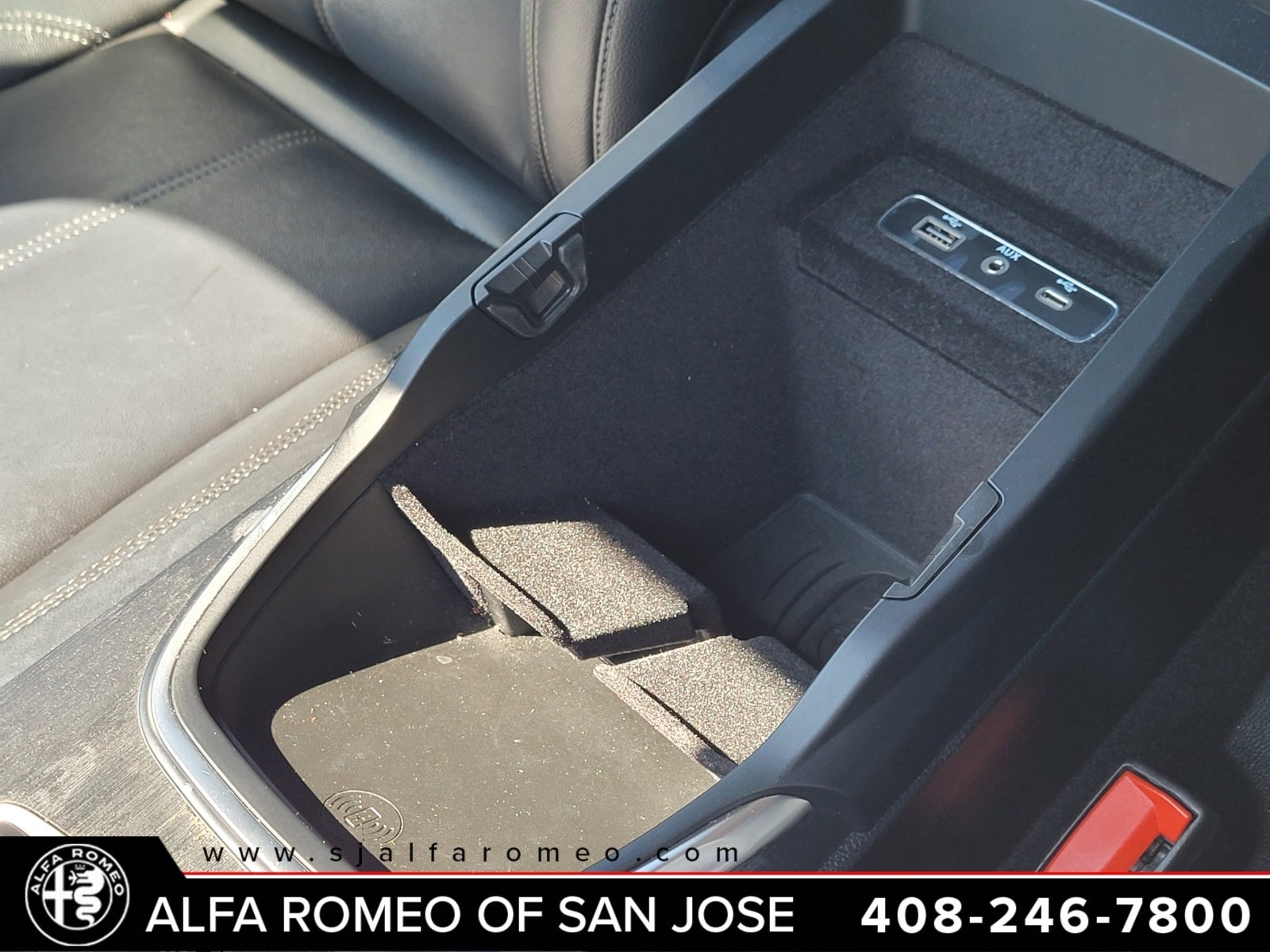 2020 Alfa Romeo Stelvio Base