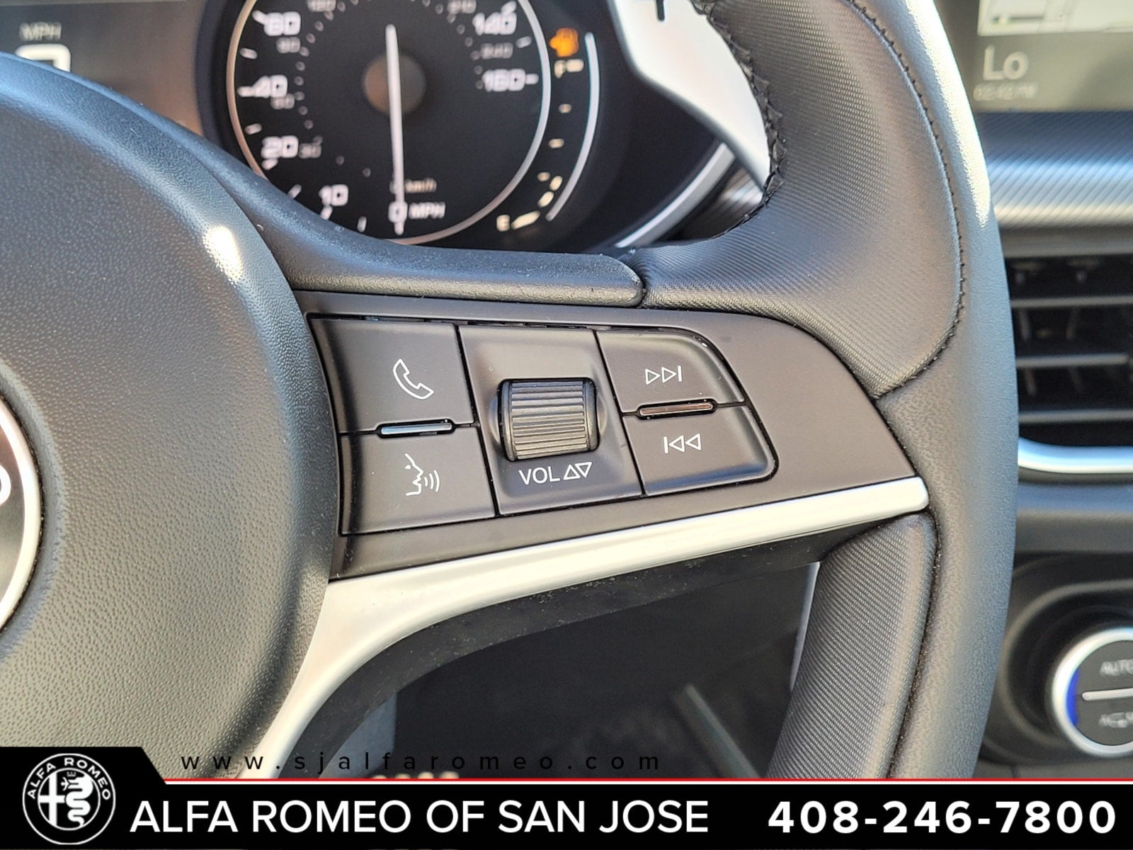 2019 Alfa Romeo Stelvio Ti Sport