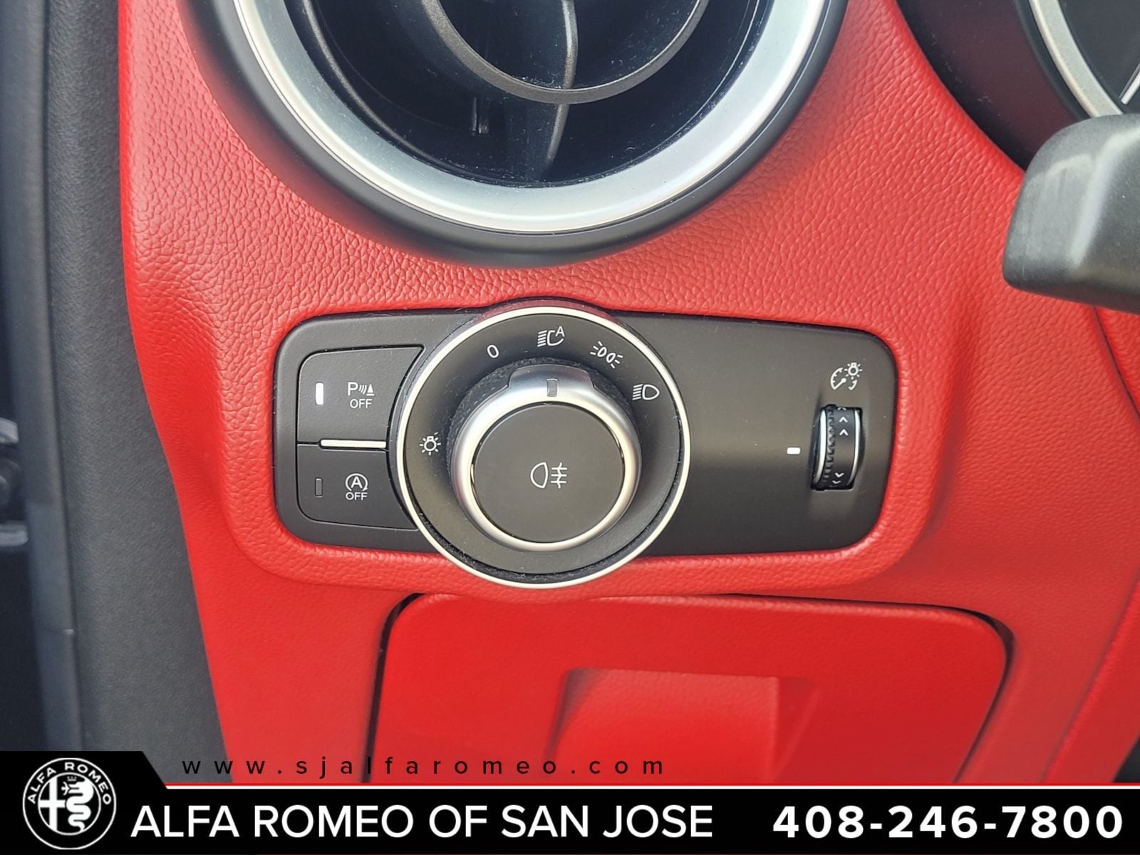 2020 Alfa Romeo Stelvio Ti