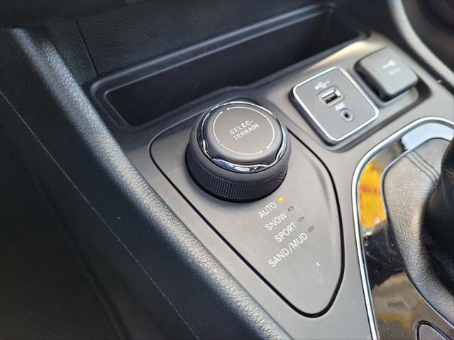 2023 Jeep Cherokee Altitude