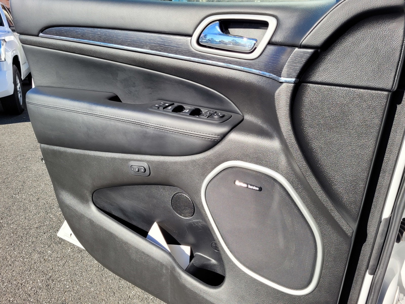 2018 Jeep Grand Cherokee Summit