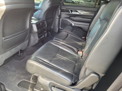 2023 Jeep Wagoneer L Base