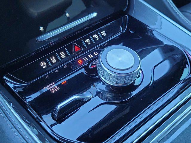 2023 Jeep Wagoneer L Base