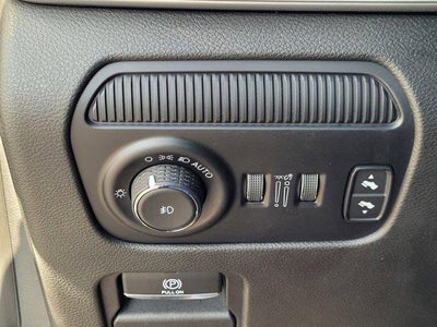 2023 Jeep Wagoneer L Base