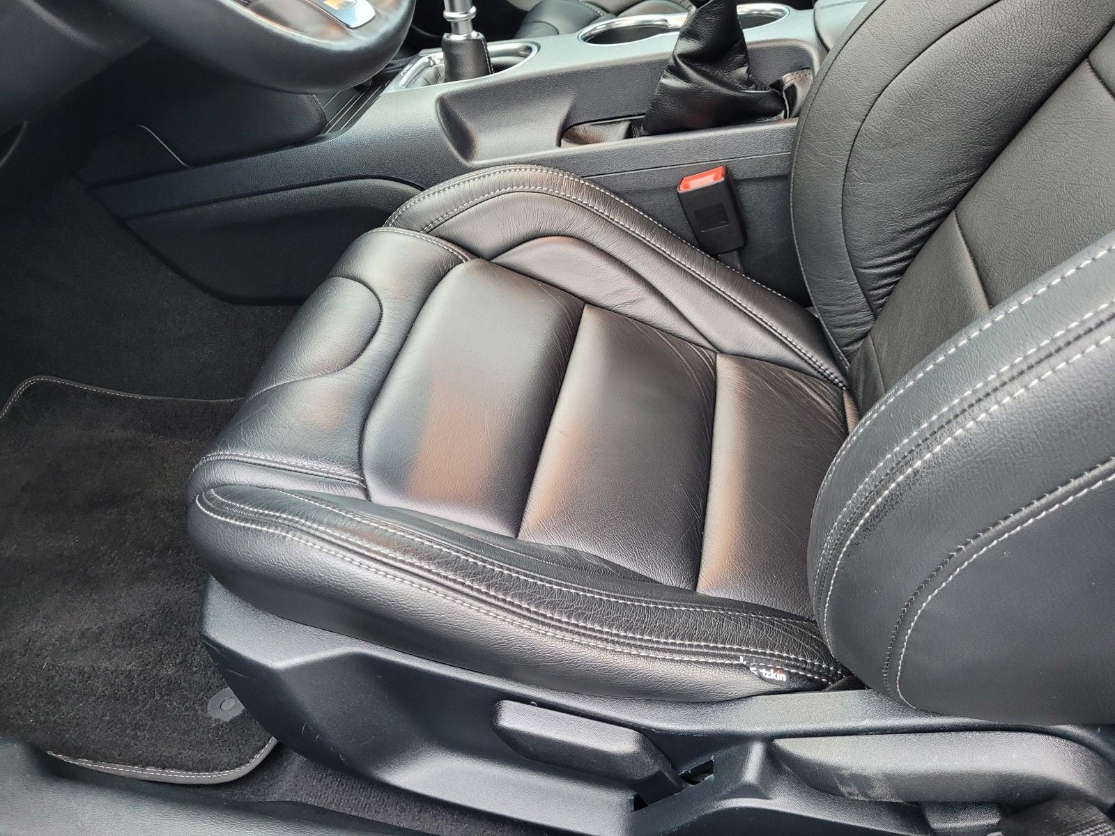 2021 Ford Mustang Mach 1