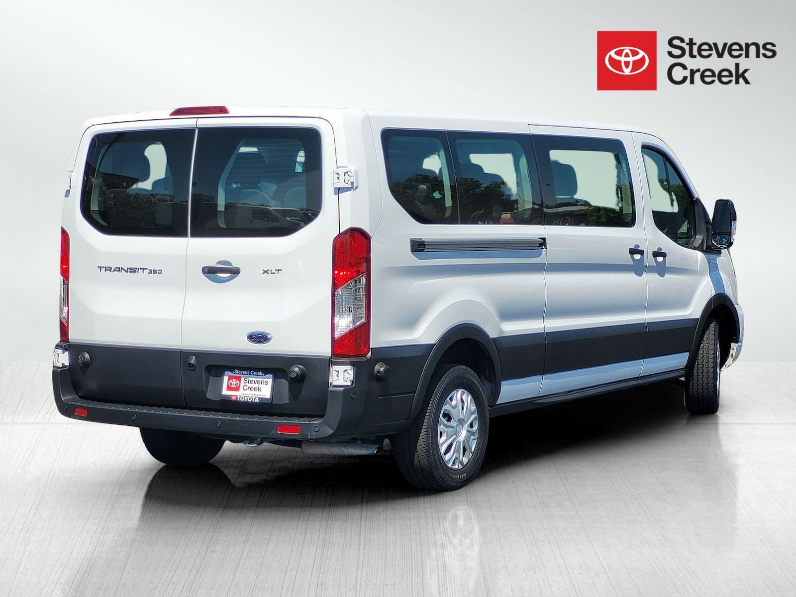 2024 Ford Transit-350 XLT