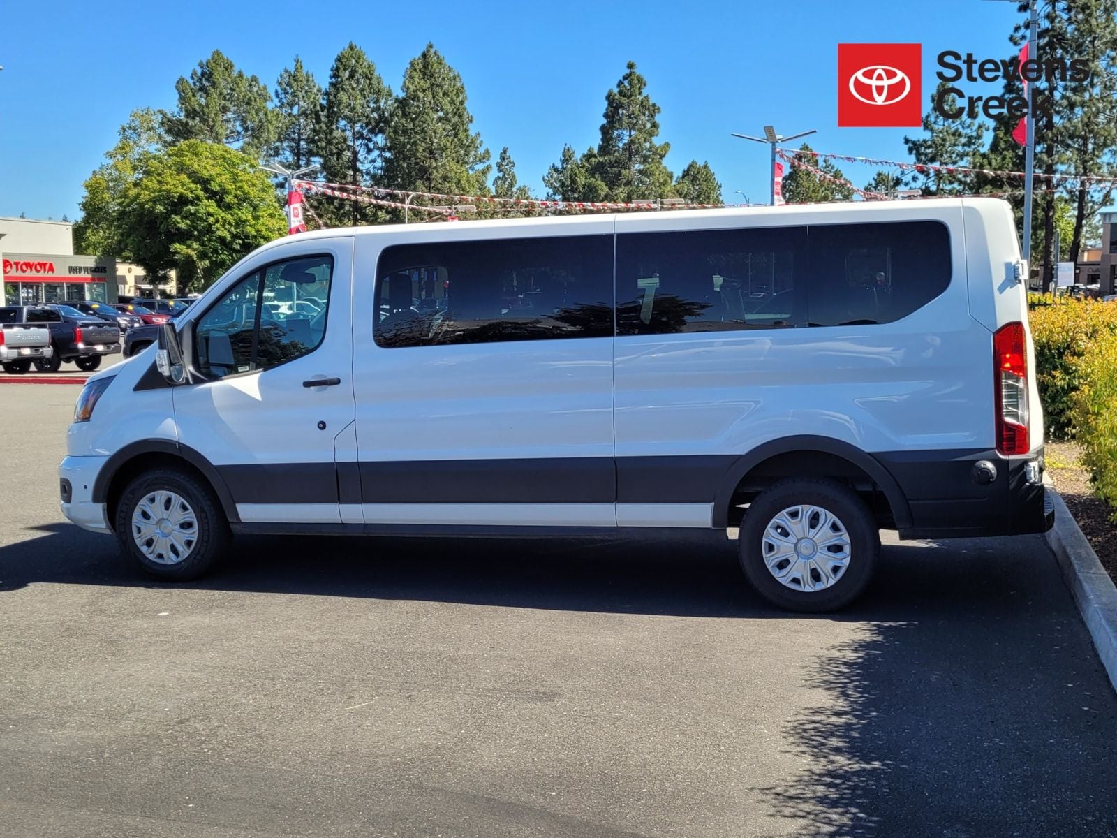2024 Ford Transit-350 XLT