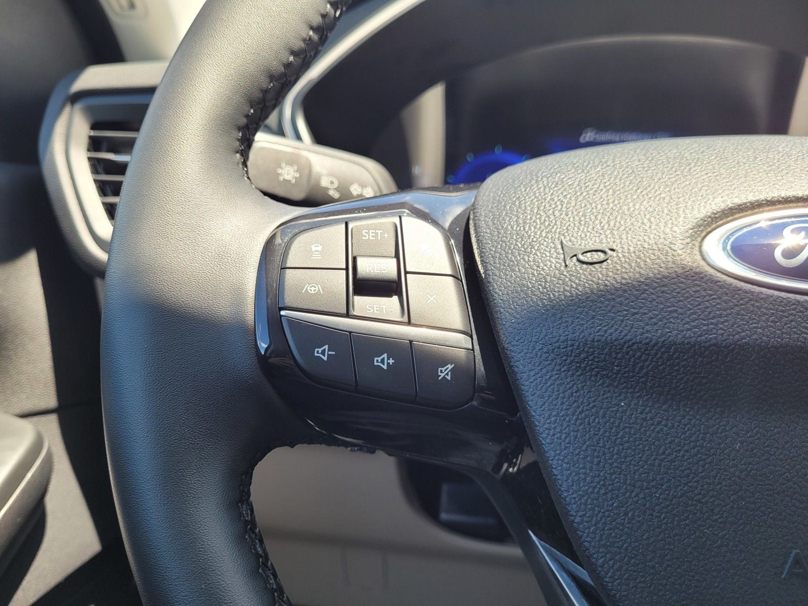 2022 Ford Escape Plug-In Hybrid SEL