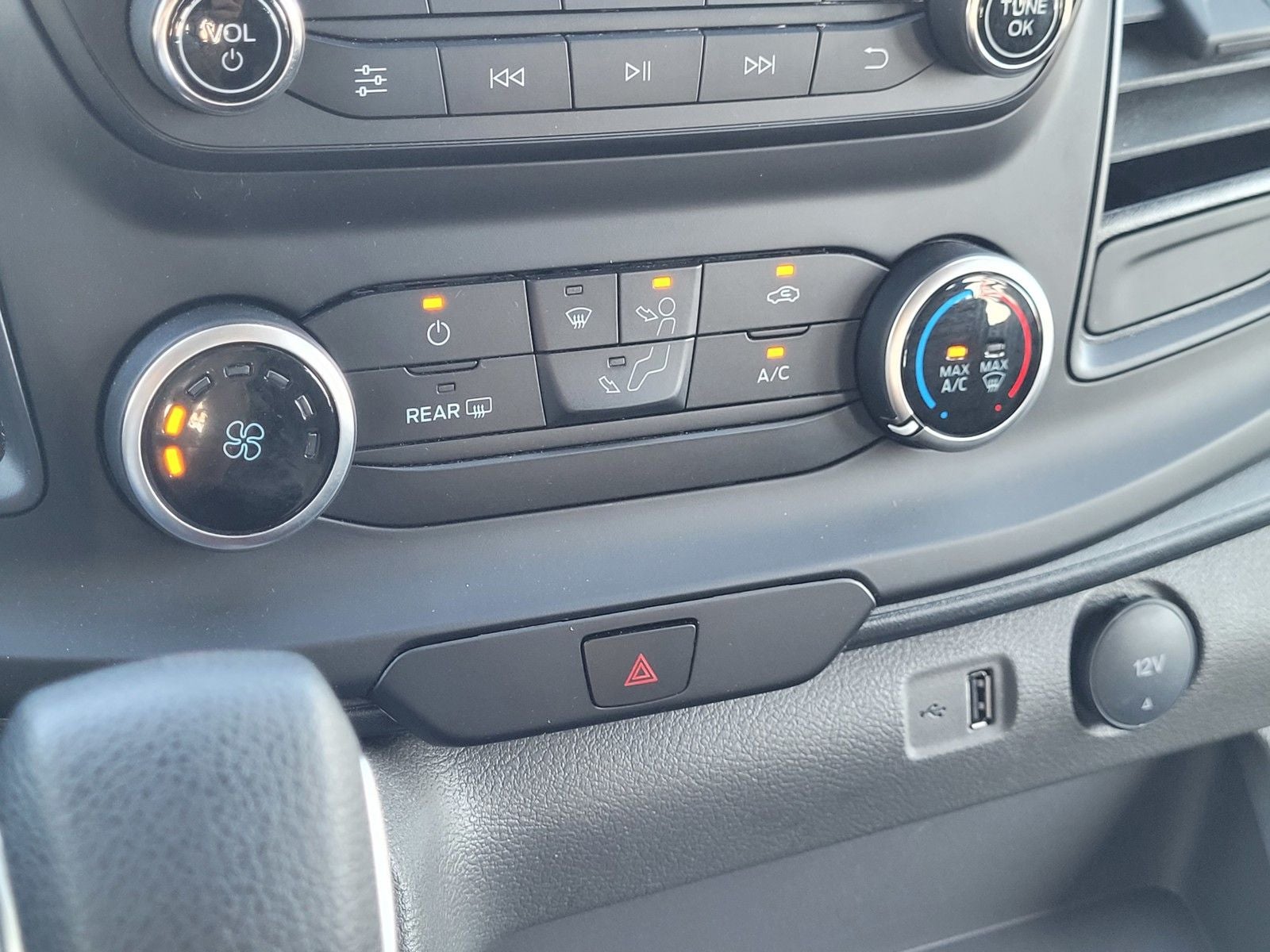 2025 Ford Transit-250 Base
