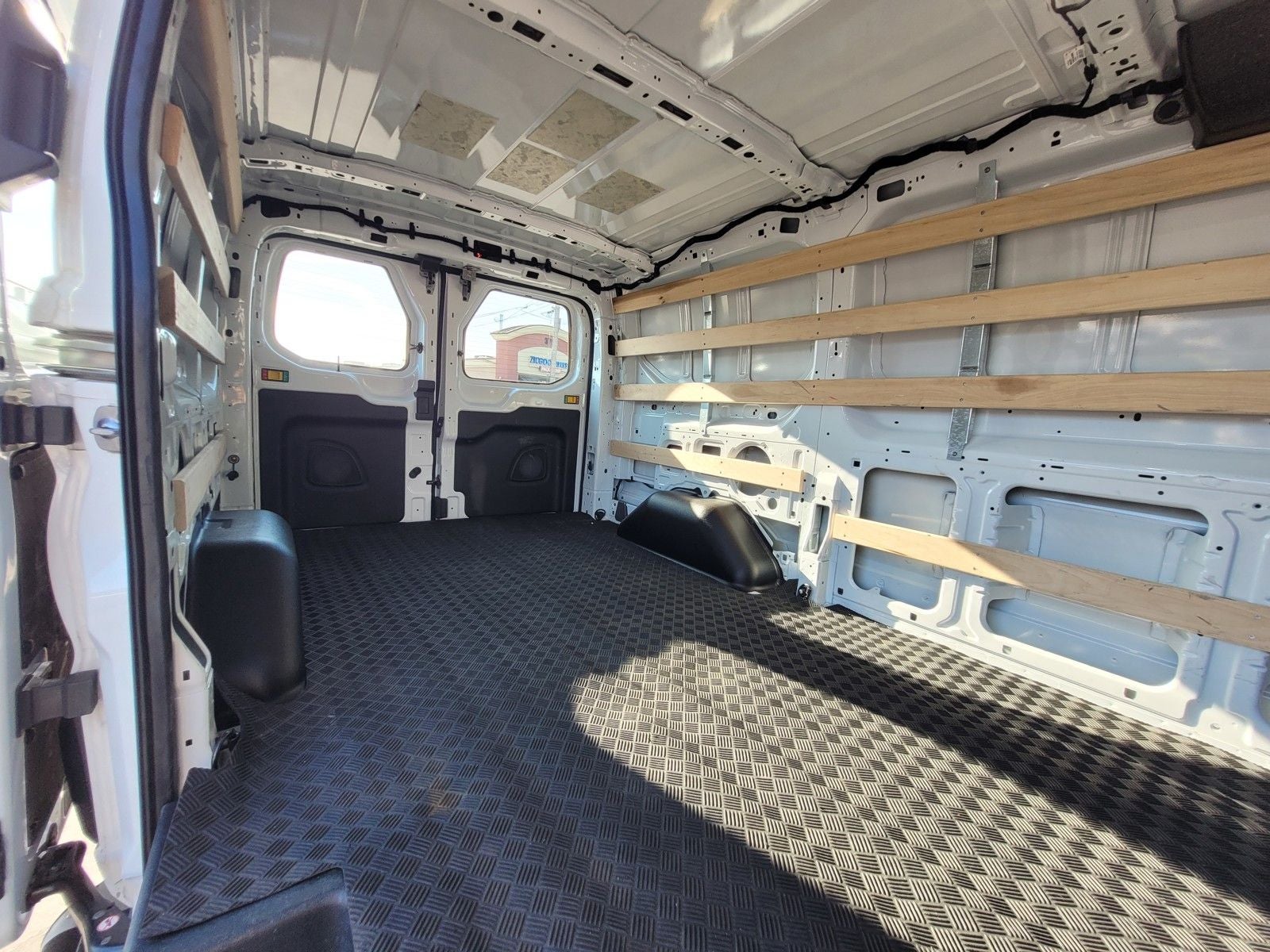 2025 Ford Transit-250 Base