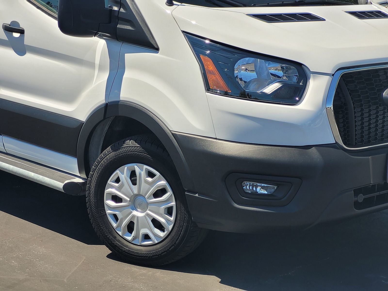 2025 Ford Transit-250 Base