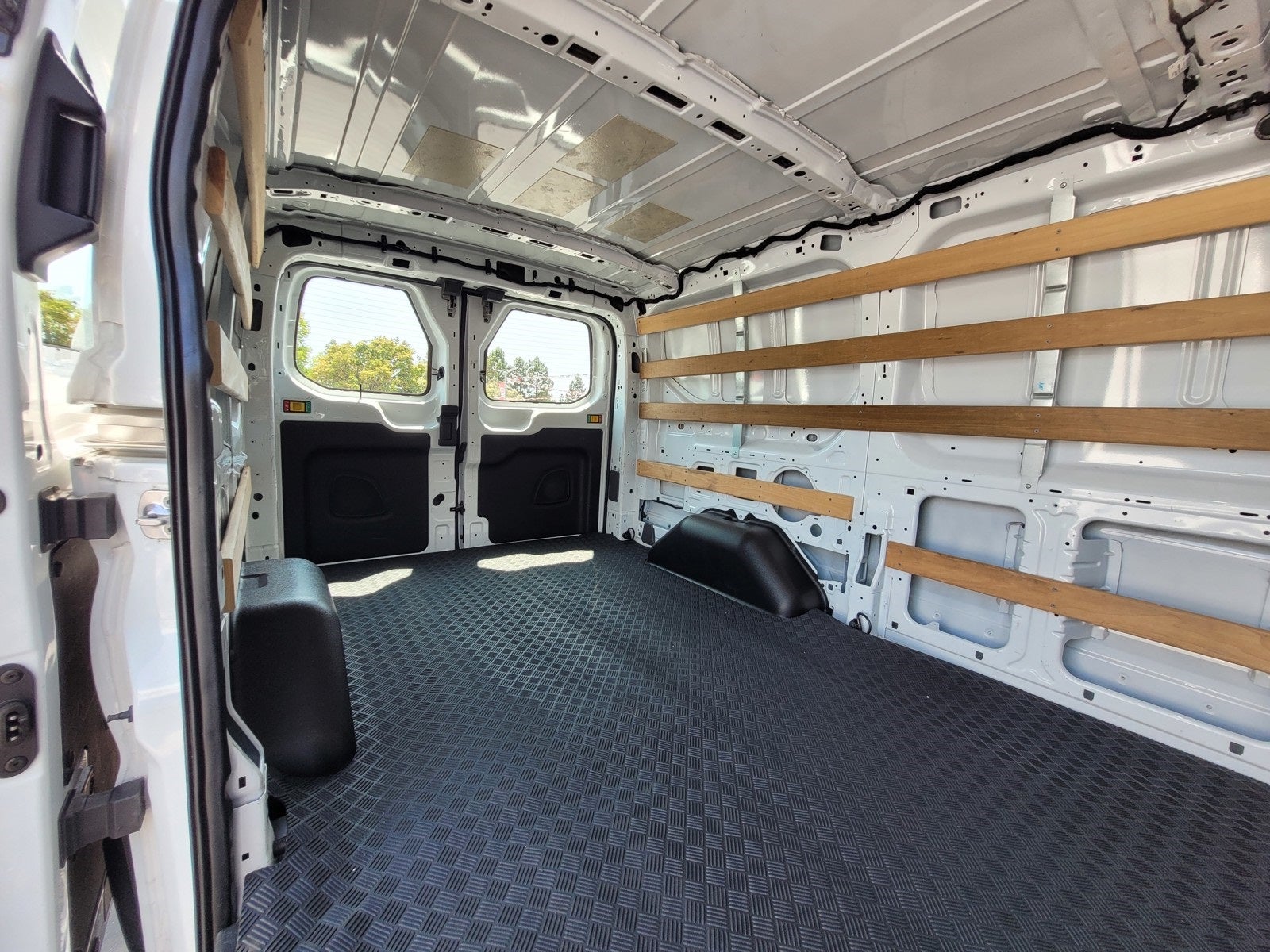 2023 Ford Transit-250 Base