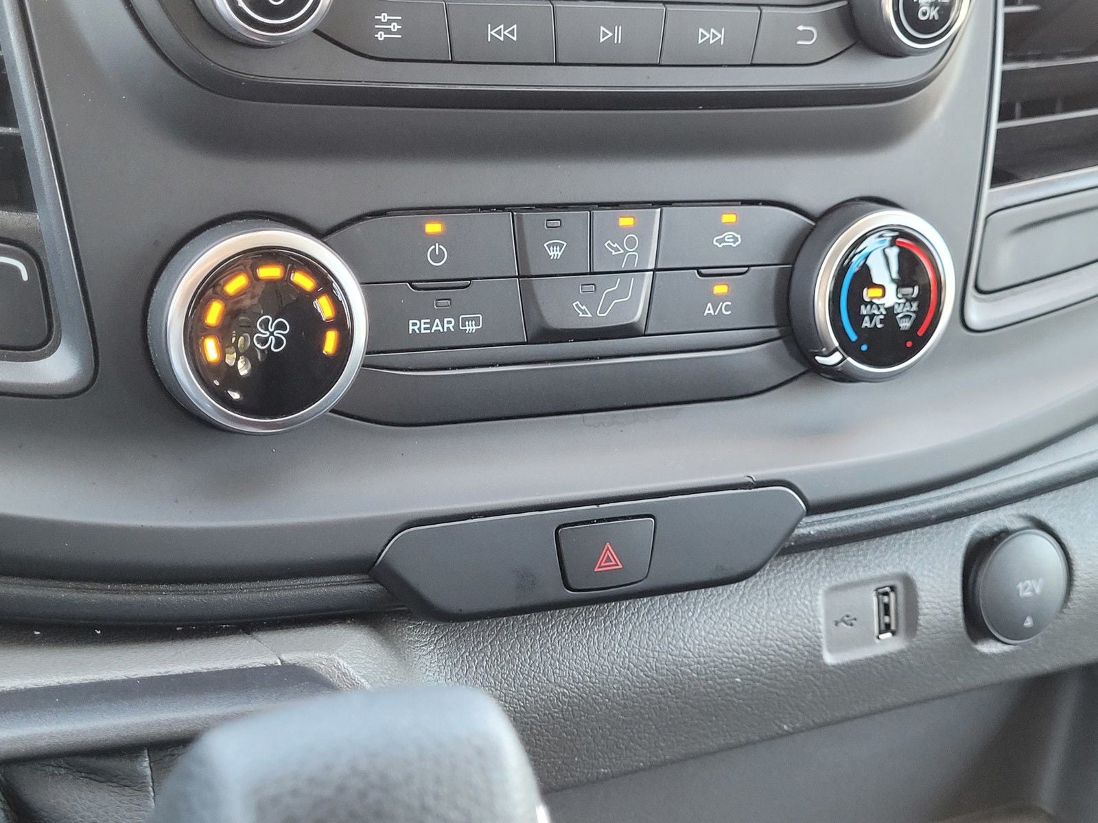 2025 Ford Transit-250 Base
