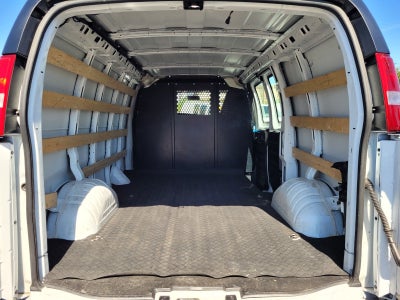 2024 Chevrolet Express 2500 Work Van Cargo