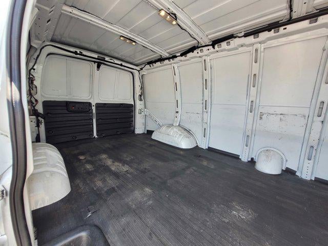 2022 Chevrolet Express 3500 Work Van Cargo