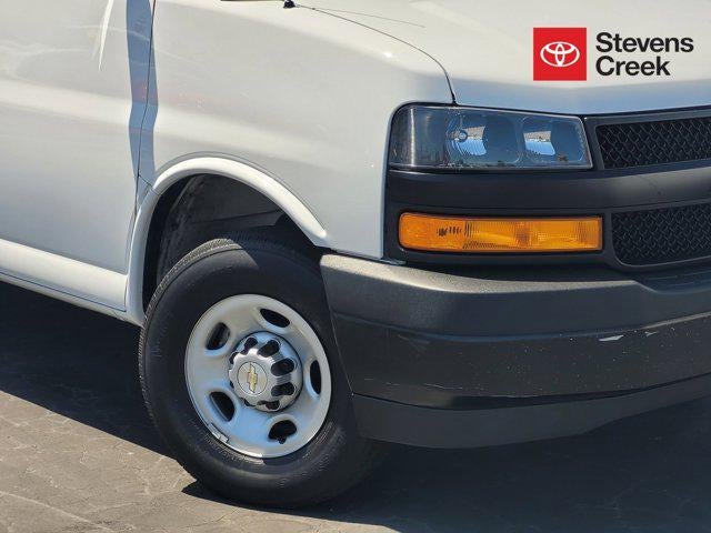 2022 Chevrolet Express 3500 Work Van Cargo
