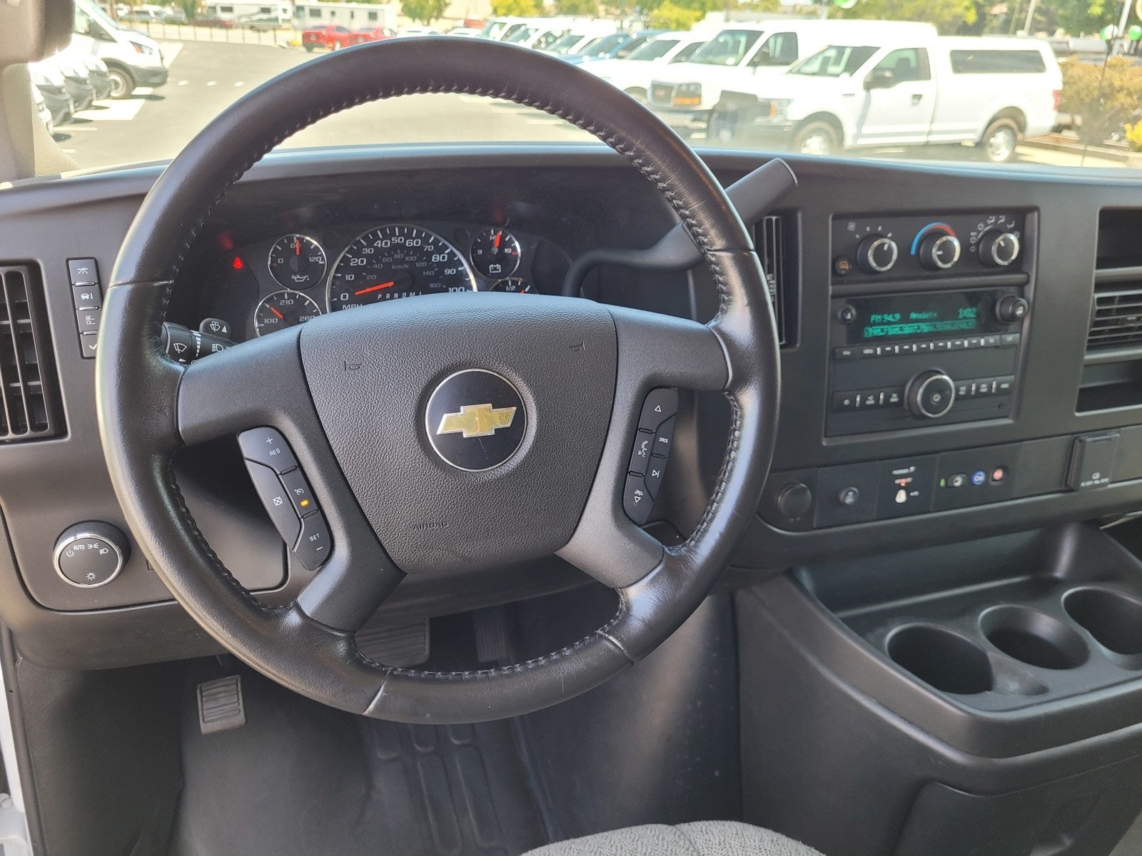 2022 Chevrolet Express 3500 Work Van Cargo