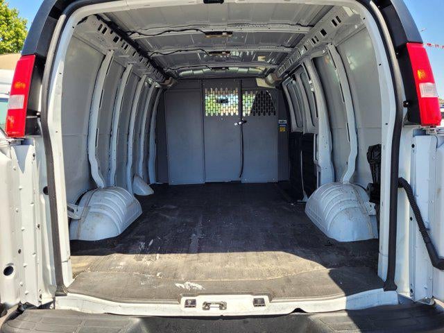 2022 Chevrolet Express 3500 Work Van Cargo